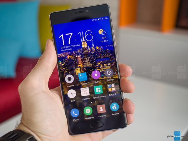 Dế sắp ra lò - "Đập hộp" Gionee S8 cấu hình tốt, vỏ kim loại nguyên khối