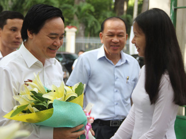 Giáo dục - du học - Bộ trưởng Phùng Xuân Nhạ trải lòng về thông tư 30