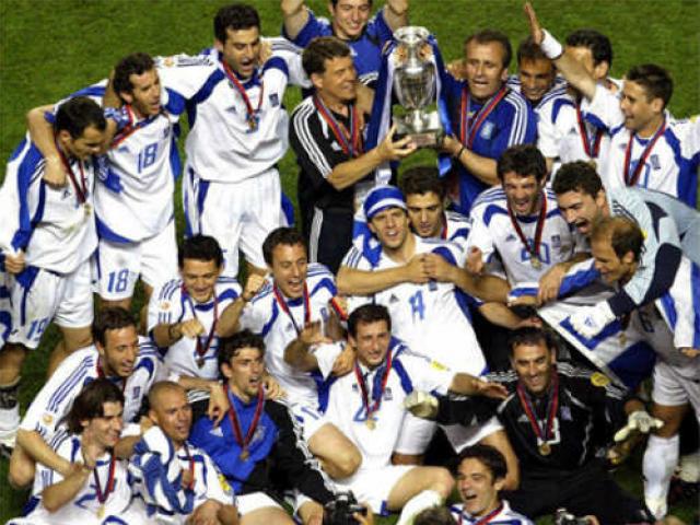 Bóng đá - Euro và con số 12 "diệu kỳ"