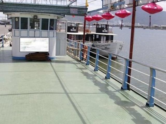 Tin tức trong ngày - Rà soát tàu du lịch sông Hàn: Lộ những yếu huyệt chết người