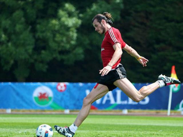 Bóng đá - Euro còn 3 ngày: Bale khoe bắp chân cực khủng