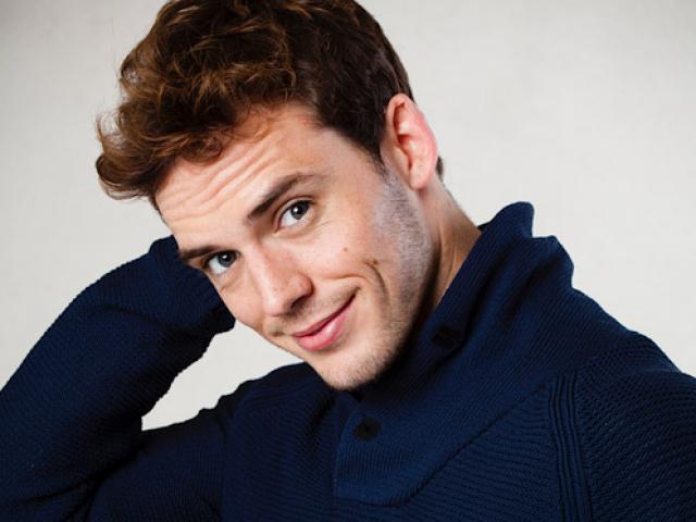 Những lý do khiến fan nữ mê mẩn sao nam "Me before you"