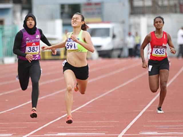 Thể thao - Lê Tú Chinh đoạt HCV, giành quyền dự giải thế giới