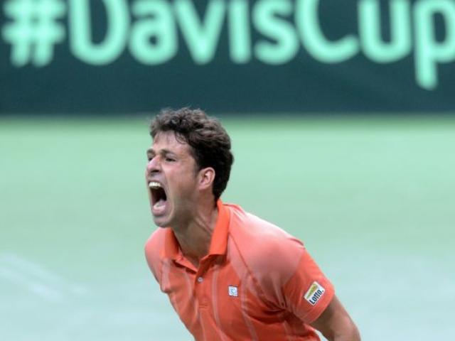 Thể thao - Tennis: Hét ầm ĩ chả sao, nhại 1 tiếng bị phạt