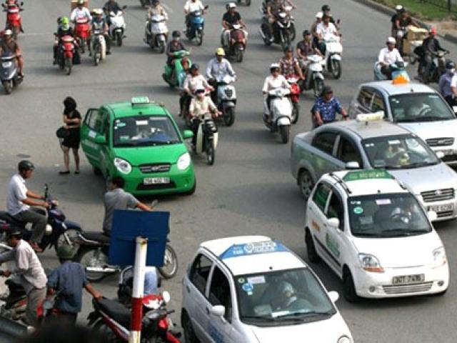 Thị trường - Tiêu dùng - Cước taxi sẽ tăng 700-900 đồng/km
