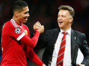 Bóng đá - Tin HOT tối 9/6: Smalling ca ngợi Van Gaal