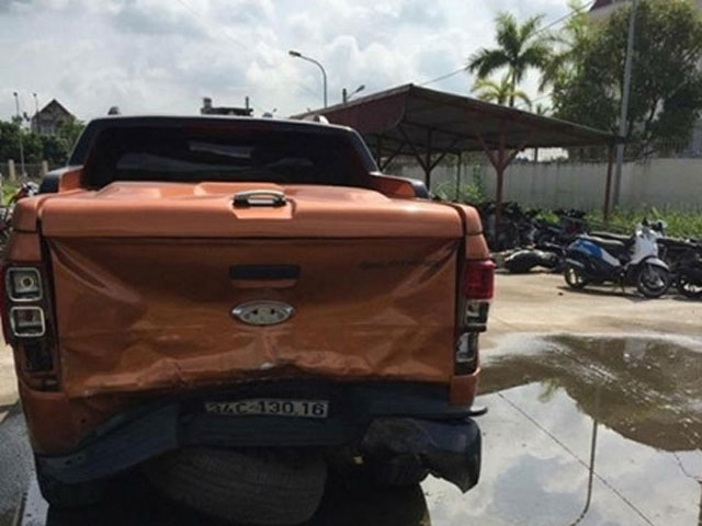 Pháp luật - CA Hải Dương điều tra vụ nổ súng truy sát lái xe bán tải