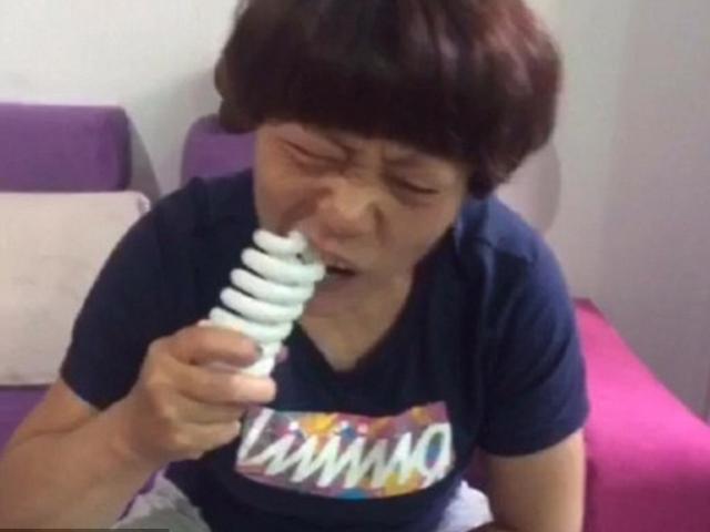 Thế giới - "Mặt thật" của dị nhân ăn bóng đèn rau ráu nổi tiếng TQ