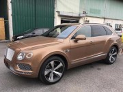 Ô tô - Xe máy - Cận cảnh Bentley Bentayga đầu tiên tại Việt Nam