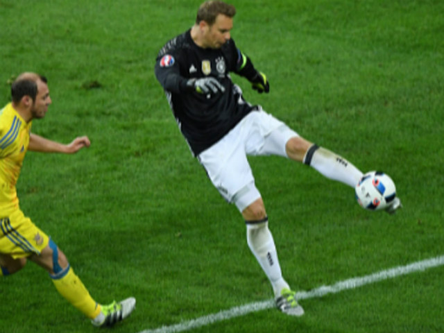 Bóng đá - Video hot EURO 13/6: Ngày Neuer hóa "thánh"