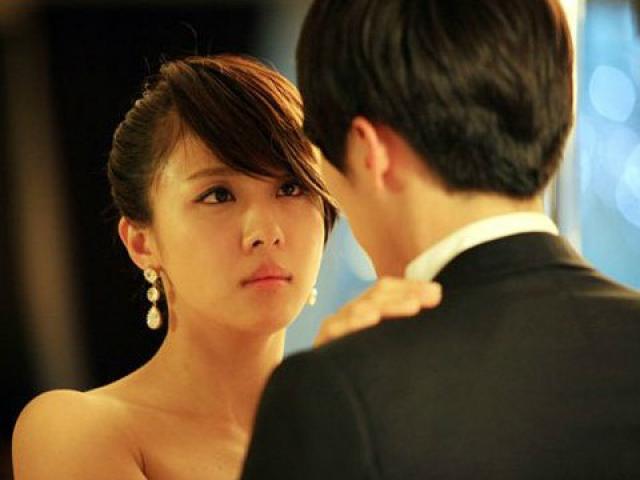 Bạn trẻ - Cuộc sống - Nỗi đau từ quá khứ của người đàn bà giật chồng người