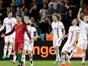 Bóng đá - Ảnh đẹp Euro 15/6: &quot;Màn mở hội&quot; sau lưng Ronaldo