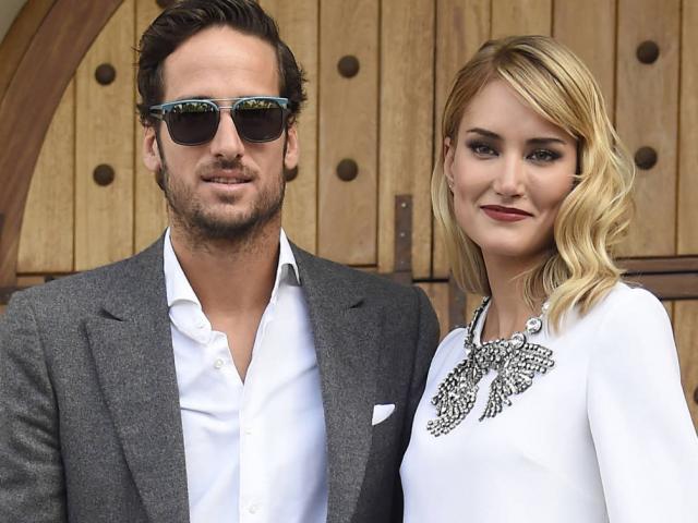 Thể thao - "Trai đẹp" tennis ruồng bỏ vợ xinh sau 11 tháng