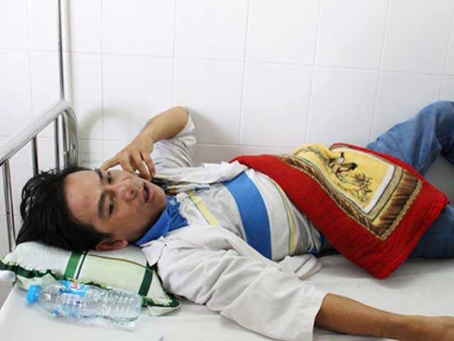 Bệnh nhân “tố“ bị bảo vệ bệnh viện đánh, chích điện