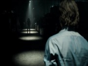 Phim - &quot;Lights Out&quot; tung trailer kinh dị hơn cả &quot;The Conjuring 2&quot;