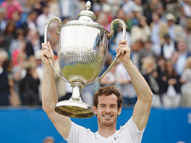 Tennis 24/7: Djokovic bị Murray "dằn mặt" trước Wimbledon