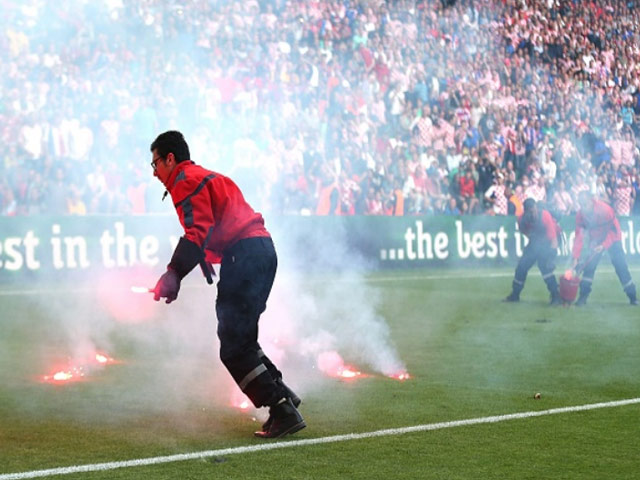 Bóng đá - Fan Croatia lại mưu làm loạn, khiến tuyển nhà bị loại