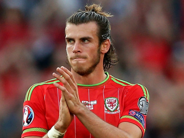 Bóng đá - Video hot EURO 21/6: Bale phá kỷ lục 58 năm