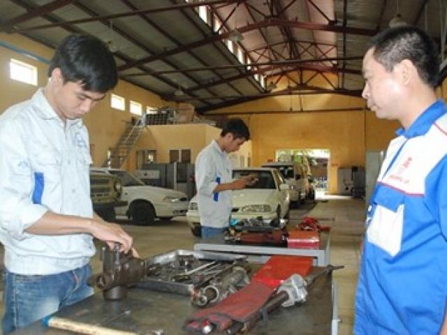 Giáo dục - du học - Học sinh chê, trường nghề hấp hối