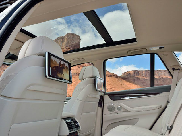 Tư vấn - Top 10 xế mới có cửa sổ trời tuyệt đỉnh nhất