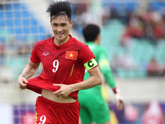 Bóng đá - Kẻ ngược đường của bóng đá Việt Nam