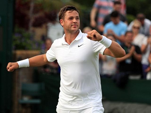 Thể thao - Wimbledon: Tay vợt vô danh "đổi đời" nhờ người yêu