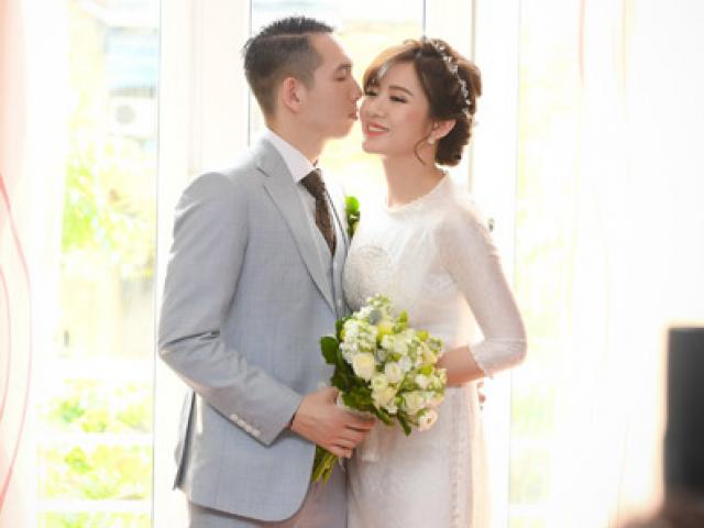 Hot girl Tú Linh xinh đẹp bên chú rể trong ngày cưới