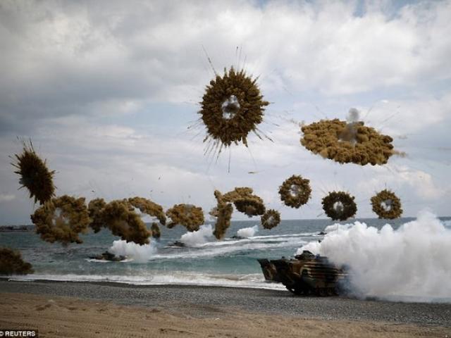 Thế giới - Ảnh: Mỹ-Hàn tập trận hoành tráng "dọa" Triều Tiên