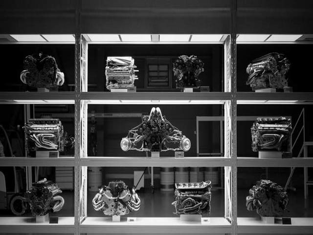 Thể thao - Đua xe F1: Đại gia cải tổ, những "chú mèo" hóa "sư tử"