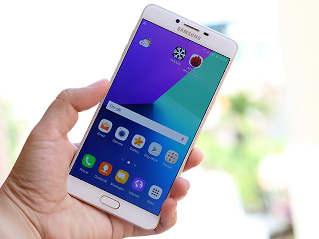 Thời trang Hi-tech - Trên tay Samsung Galaxy C9 Pro dùng RAM 6GB