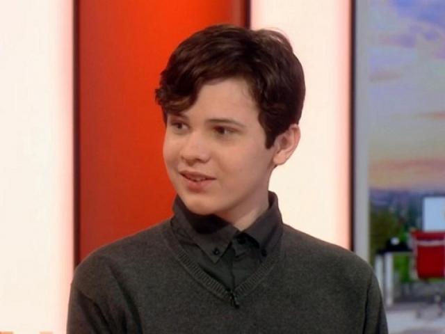 Giáo dục - du học - Thiên tài mắc chứng tự kỷ có IQ cao hơn Einstein