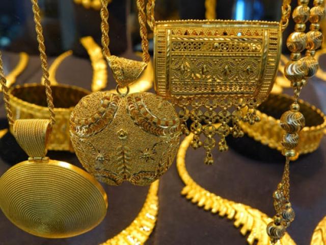 Tài chính - Bất động sản - Giá vàng hôm nay 9/4/2017: Kịch tính, lập đỉnh