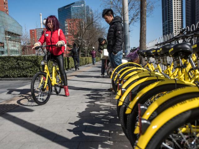 Thế giới - Vì sao xe đạp bùng nổ ở TP "ai cũng mê xe hơi" Bắc Kinh?