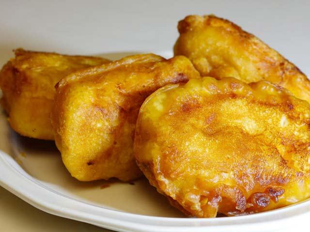Ẩm thực - Chào tuần mới với bánh chuối chiên giòn rụm, ăn hoài không chán