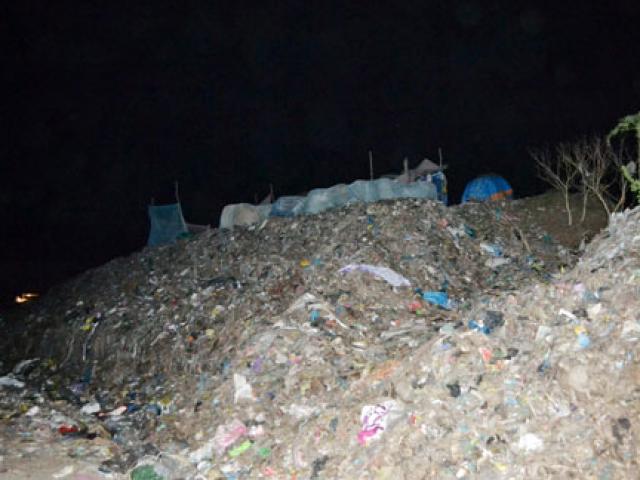 Tin tức trong ngày - Phát hiện chân người trong túi ni lông tại bãi rác lớn nhất Trà Vinh