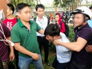 Pháp luật - Tài xế xe buýt khóa cửa, bắt kẻ móc túi nữ sinh viên