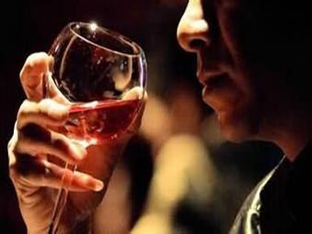 Sức khỏe đời sống - Tại sao rất nhiều người uống rượu bị đỏ mặt