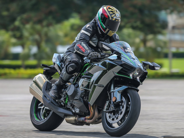 Thế giới xe - Cận cảnh "bóng ma" Kawasaki Ninja H2 giá hơn 1 tỷ đồng