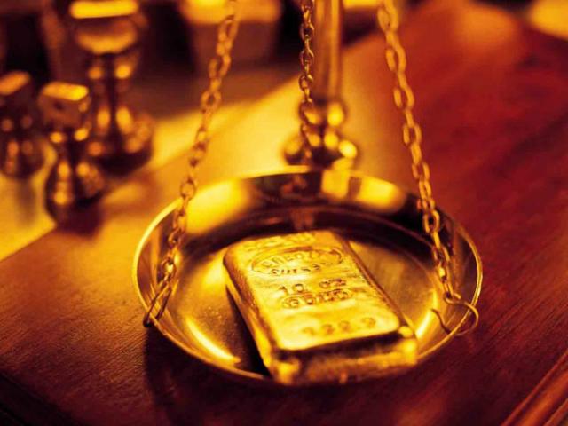 Tài chính - Bất động sản - Tăng phi mã, giá vàng trong nước vượt xa 37 triệu đồng