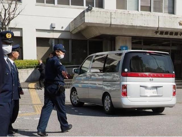 Chuyện gì xảy ra khi nghi phạm giết bé gái ở Nhật dùng quyền im lặng?