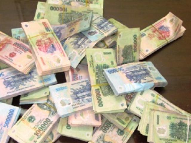 Tin tức trong ngày - Giám đốc Sở báo mất 400 triệu tại phòng làm việc