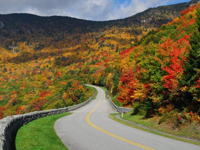 Du lịch - 7 cung đường đẹp nhất "hệ Mặt trời" khiến ai cũng muốn lạc trôi