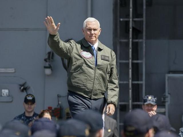 Thế giới - Phó TT Mỹ "đe" Triều Tiên: Gươm đã tuốt ra khỏi vỏ