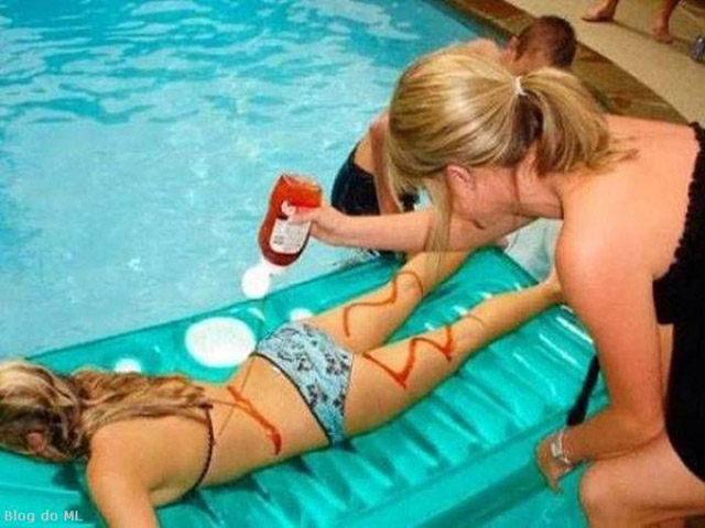 Tranh vui - "Bẽ bàng" với các cô nàng thích "quậy"