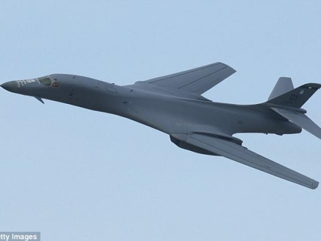 Thế giới - Mỹ điều 2 máy bay ném bom chiến lược đến gần Triều Tiên