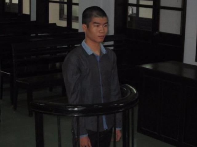 Pháp luật - Đi tù vì cắn tay CA phường, ra tù lại làm đứt tai CA xã