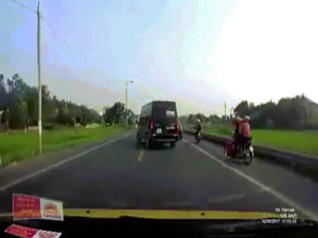 Tin tức trong ngày - Xử nghiêm lái xe cố tình đâm chết 2 người ở Bắc Giang