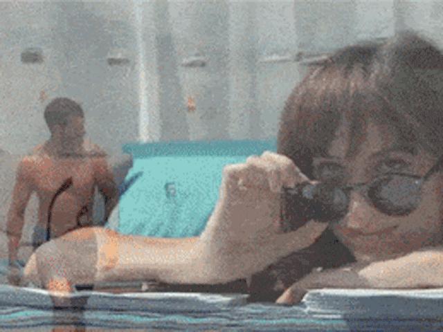 Phim - Clip hé lộ "50 sắc thái" phần 3 bị gỡ bỏ ngay sau khi rò rỉ