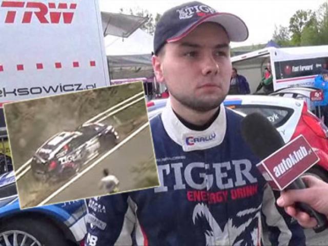 Thể thao - Thần chết ngủ quên: Tay đua mất lái, xe treo vách núi