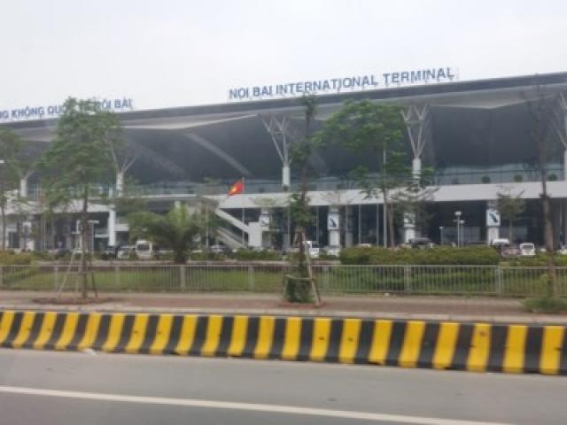 Tin tức trong ngày - Cháy tủ điện ở sân bay Nội Bài